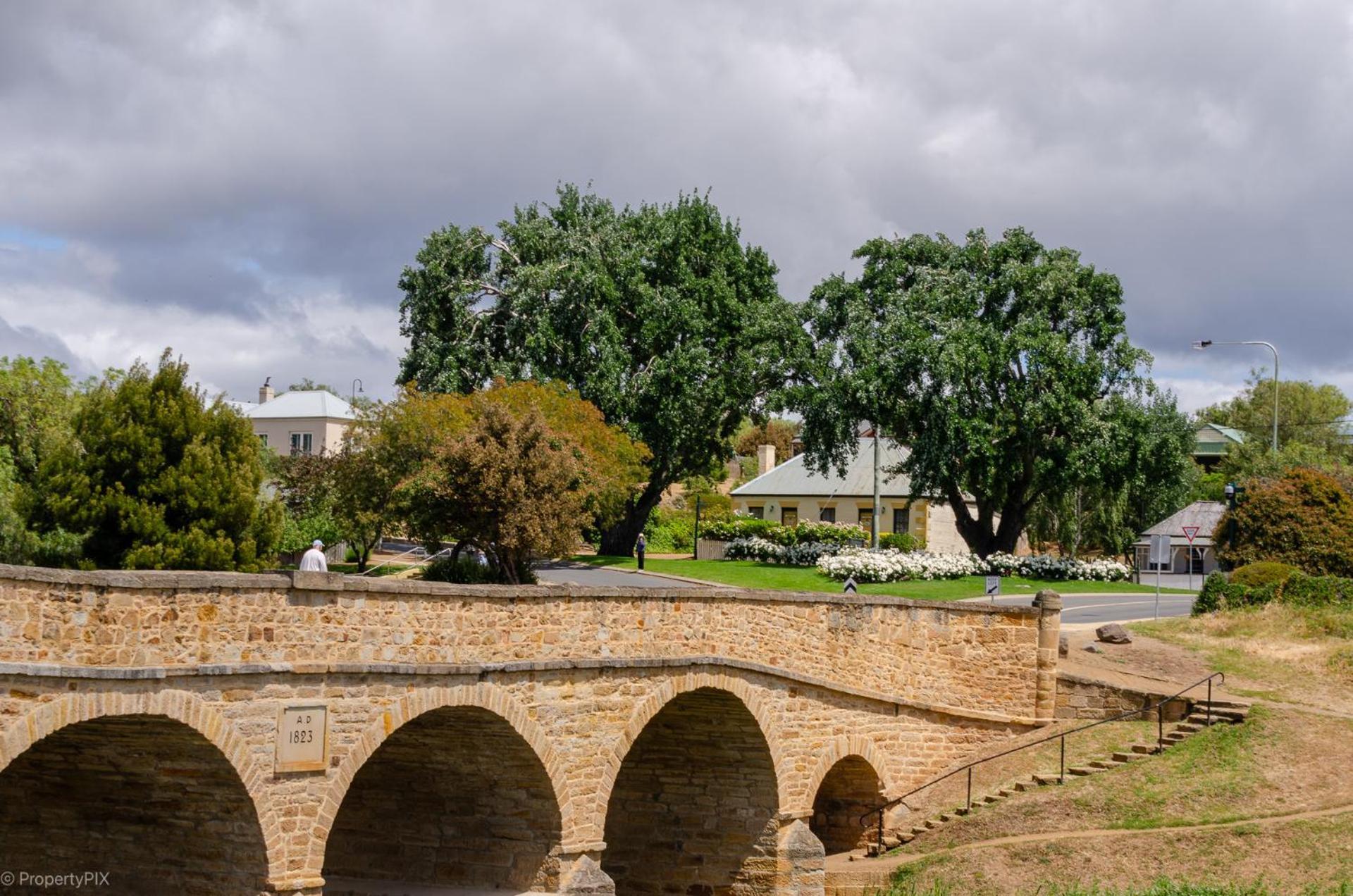 Bridge Cottages Sargeants & Armoury Cottages 1823 - History & Charm Ричмонд Экстерьер фото