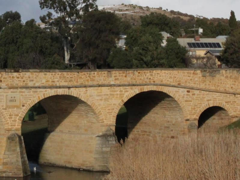 Bridge Cottages Sargeants & Armoury Cottages 1823 - History & Charm Ричмонд Экстерьер фото
